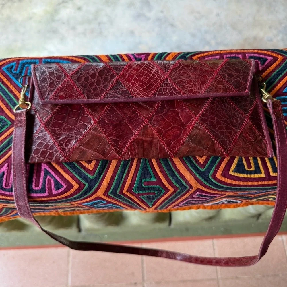 Vintage Patchwork‎ Red Leather Envelope Flap Shoulder Bag Burgundy Croc Embossed